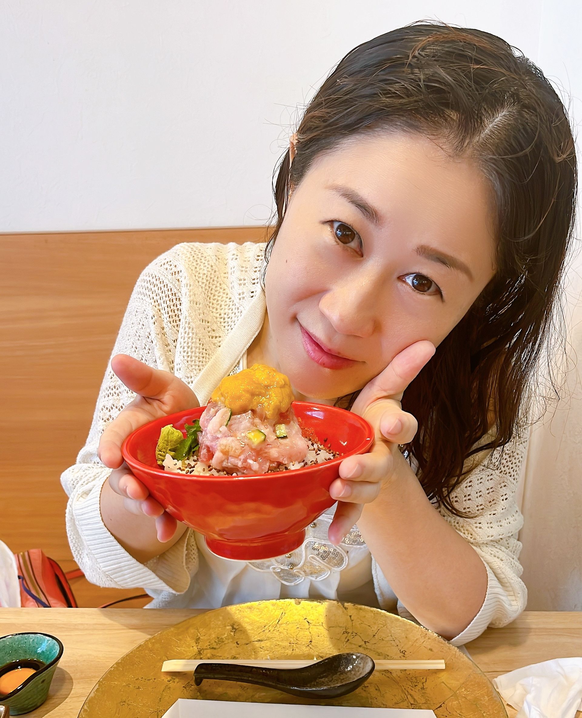 3B49C720-262C-4BE0-A9A6-41B5..