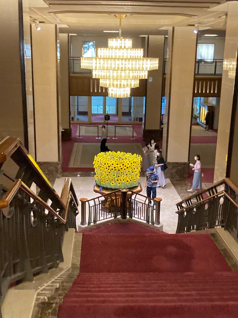 8963A751-1792-4D48-9AF7-8196..