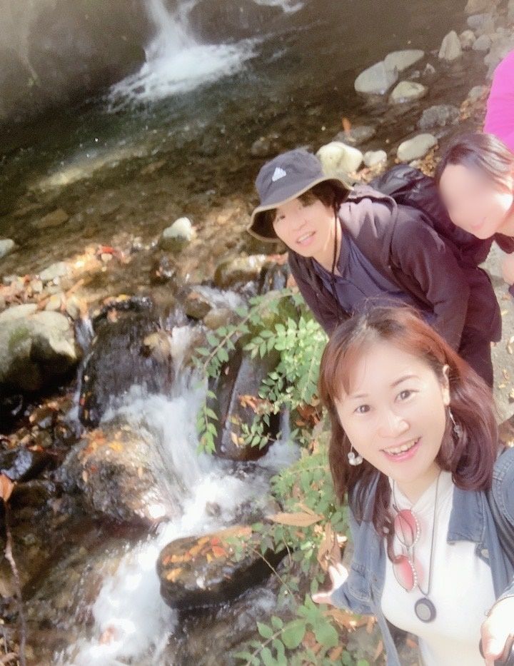 Skype_Picture_2022_11_05T00_..